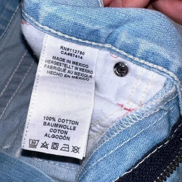 True Religion Relaxed Straight Light Wash Jeans size 33 - Picture 6 of 8